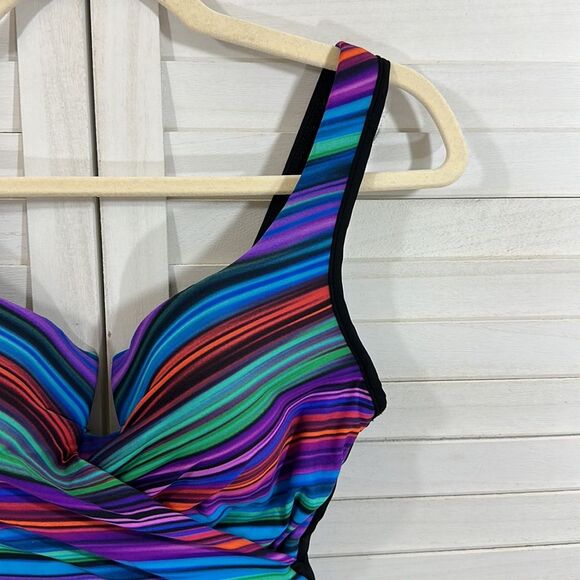 Miraclesuit Size 4 One Piece True Colors Layered Escape NWOT - Picture 5 of 15